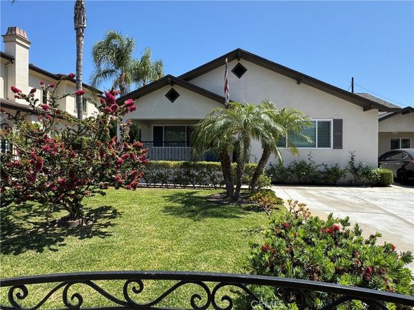 9782 Broadway, Anaheim, CA 92804