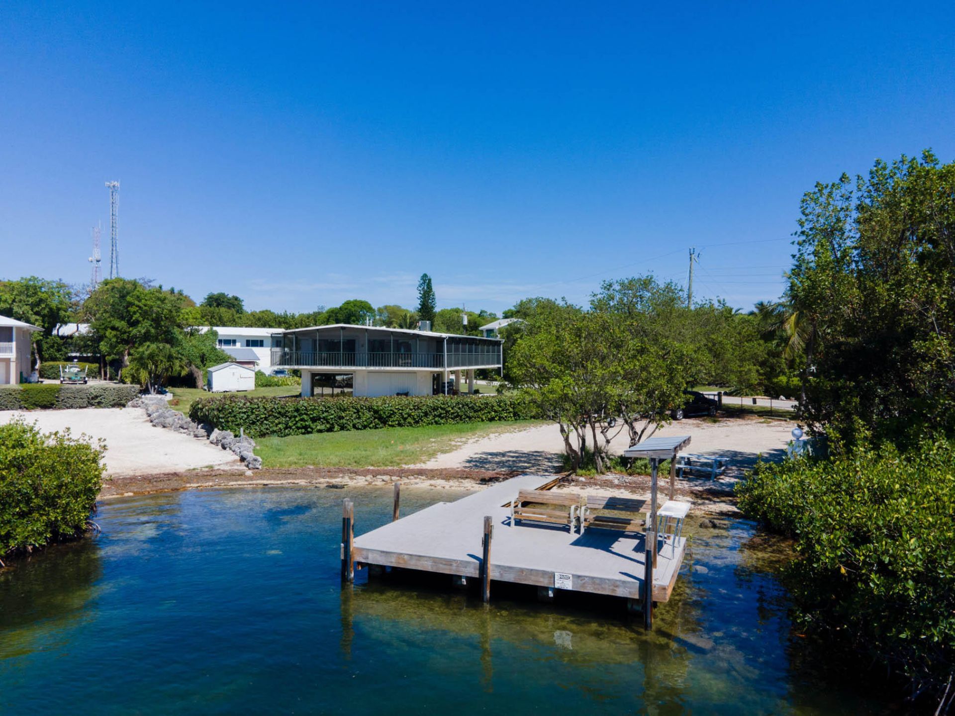 156 Monroe Drive, Tavernier, FL 33070 Photo