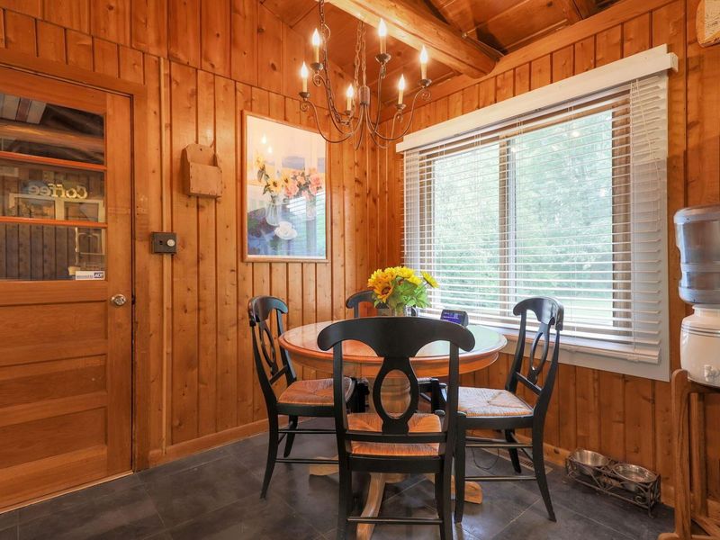 1401 E Choctaw Drive, London, OH 43140 Photo 9