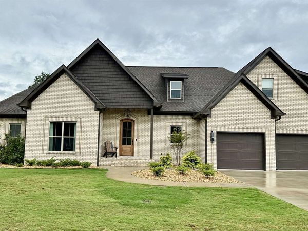 172 Allens Way, Florence, AL 35634