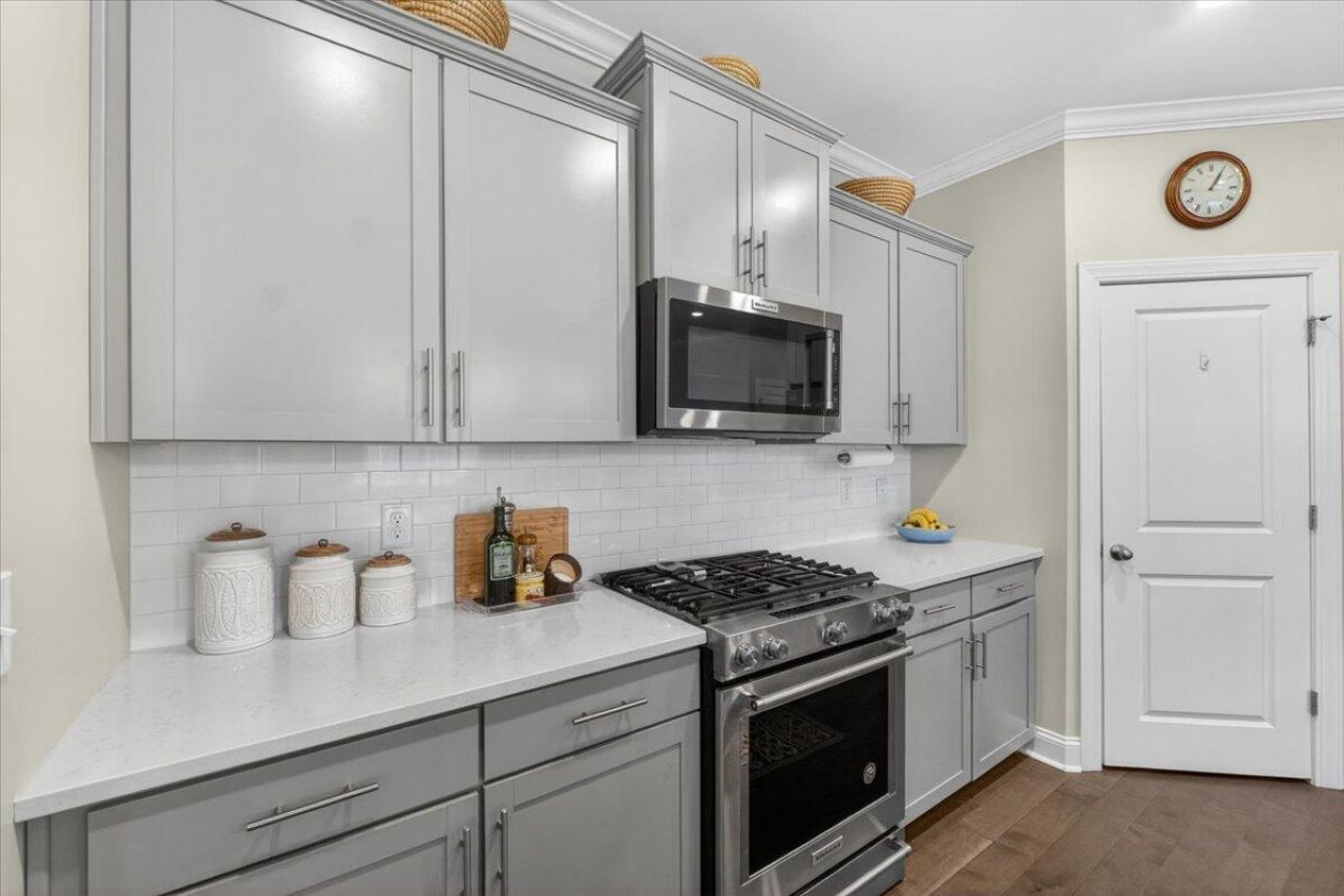 177 Whaler Avenue Photo 14