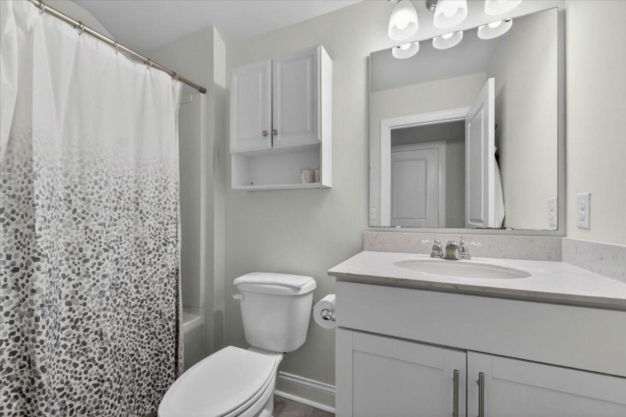 177 Whaler Avenue Photo 32