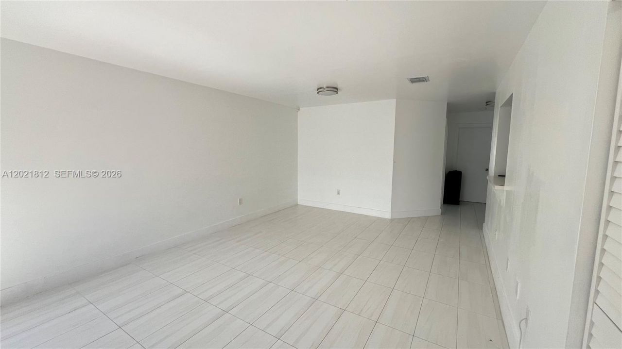 1132 NW 125th Path , Unit 204, Miami, FL 33182 Photo