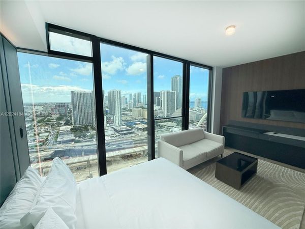 20 NE 11 St, Unit 2601, Miami, FL 33132
