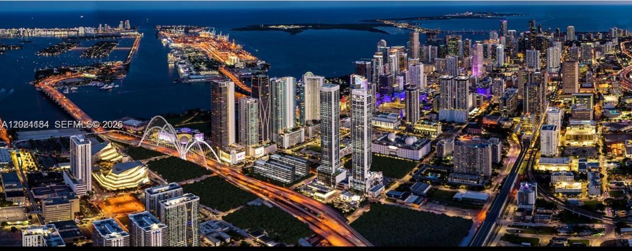 20 NE 11 St, Unit 2601, Miami, FL 33132 Photo