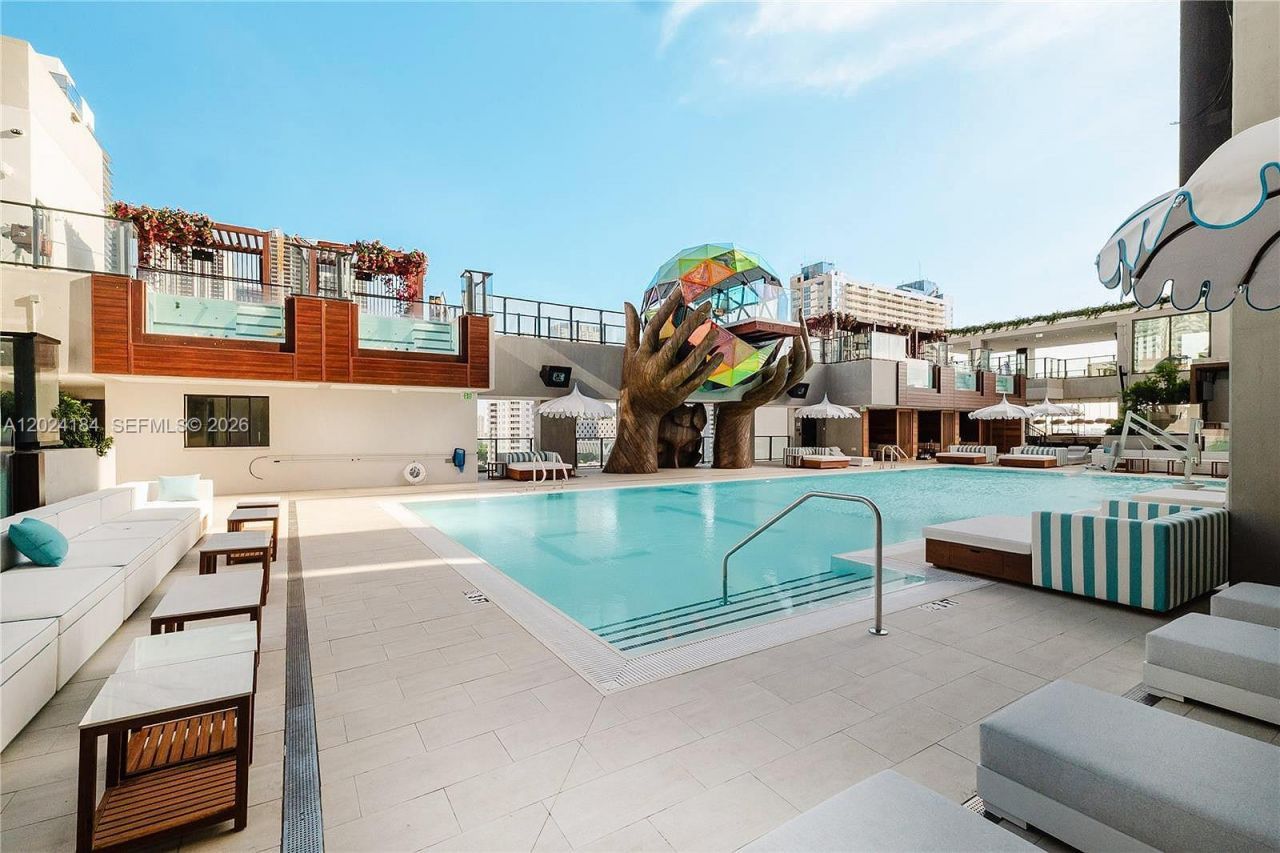 20 NE 11 St, Unit 2601, Miami, FL 33132 Photo