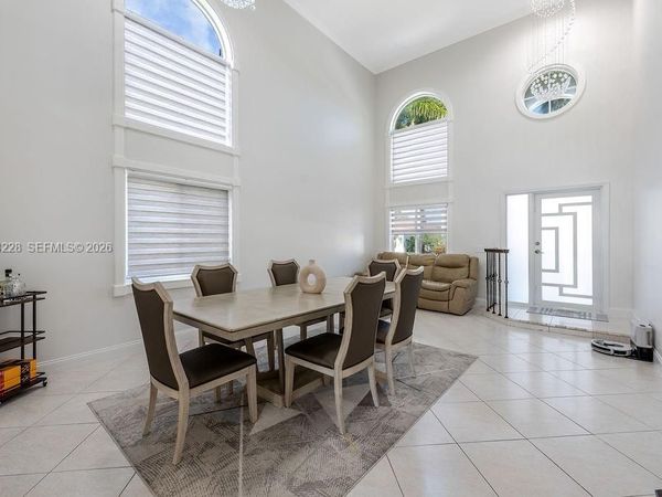 6256 Lansdowne Cir, Boynton Beach, FL 33472