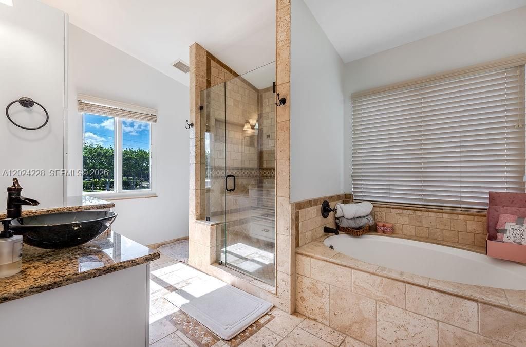 6256 Lansdowne Cir , Boynton Beach, FL 33472 Photo