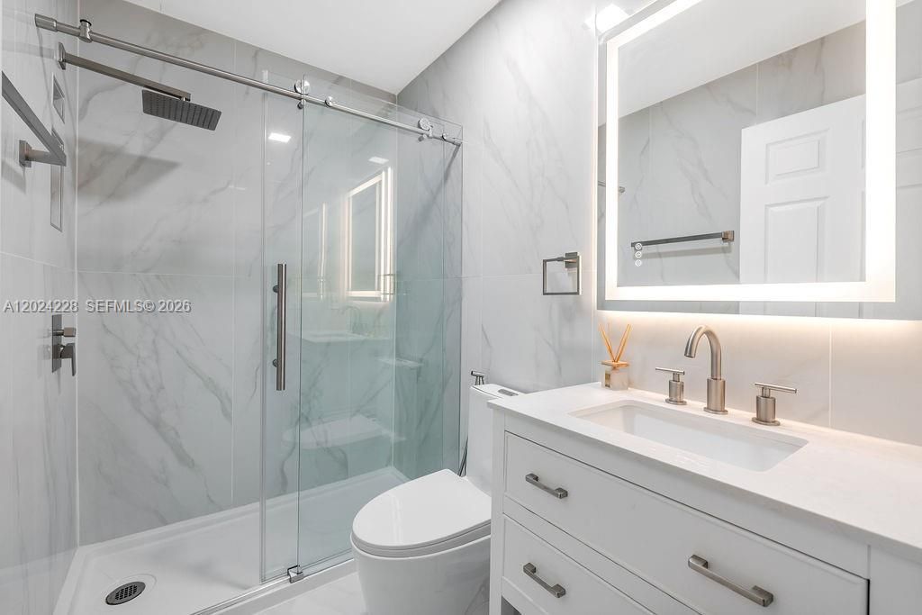 6256 Lansdowne Cir , Boynton Beach, FL 33472 Photo