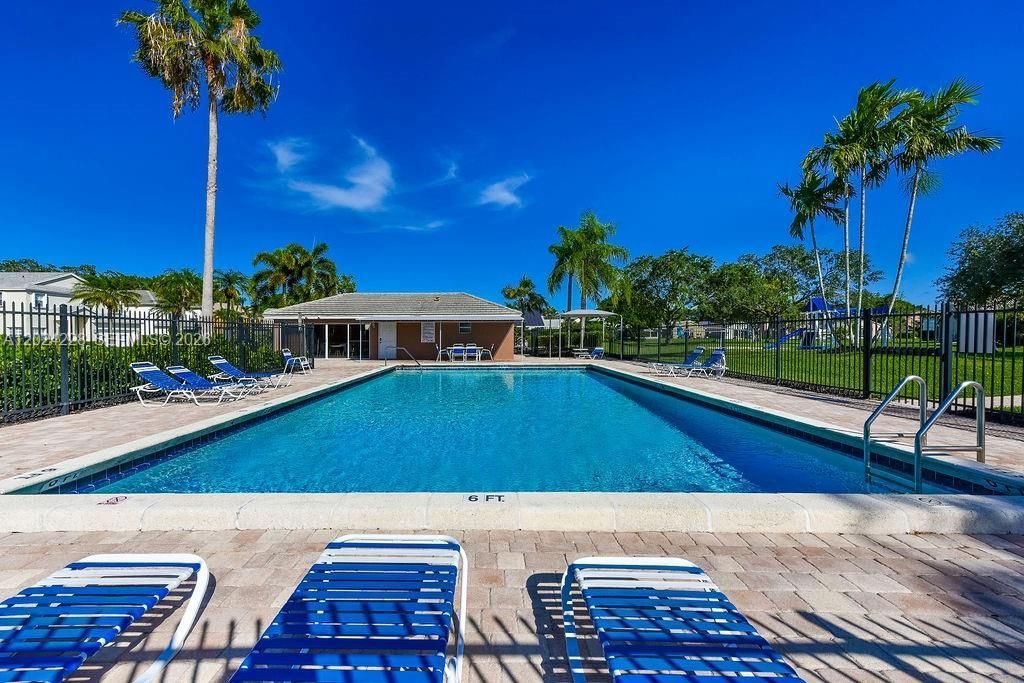 6256 Lansdowne Cir, Boynton Beach, FL 33472 Photo