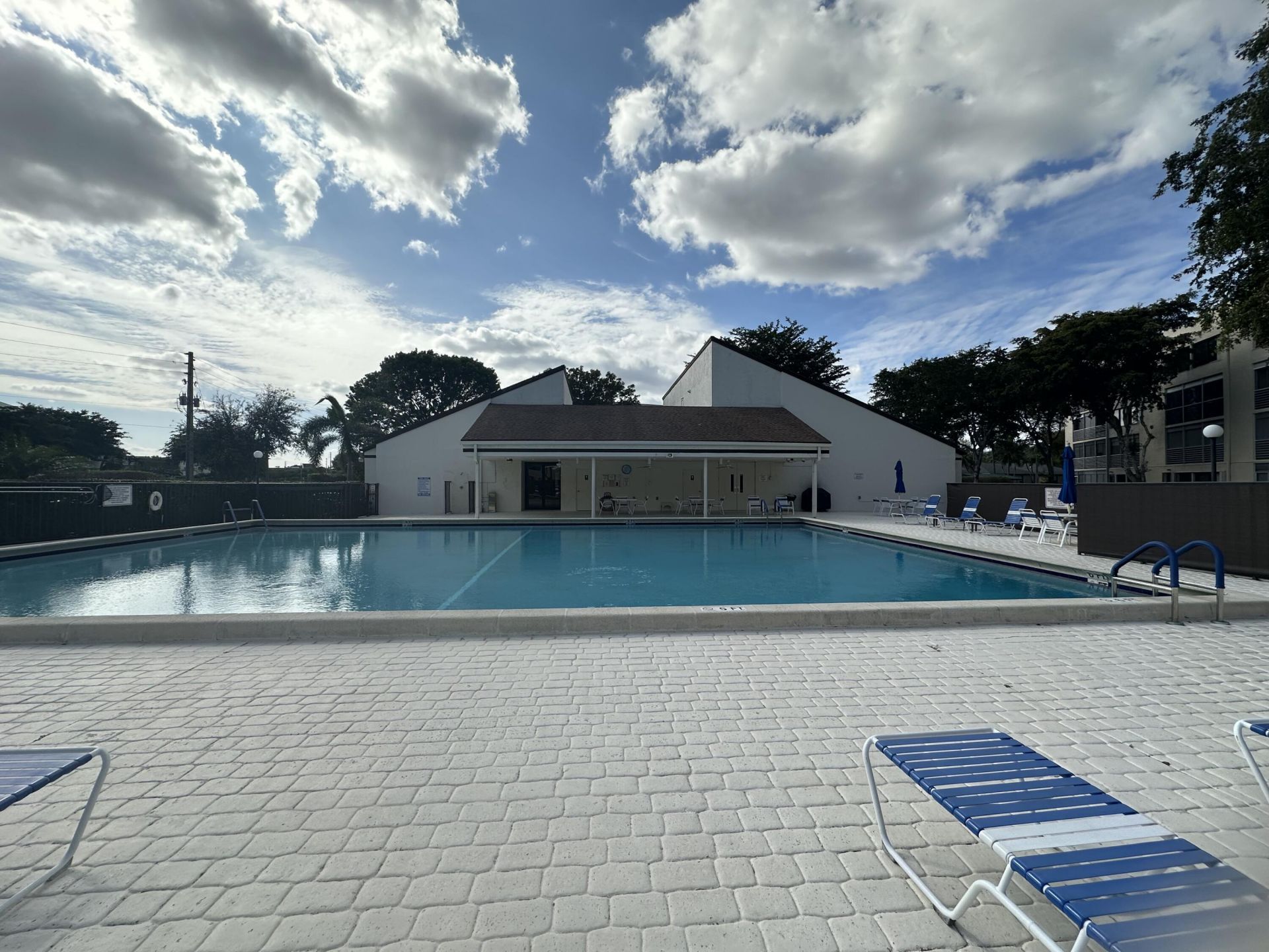 3138 Via Poinciana, Unit 317, Lake Worth, FL 33467 Photo