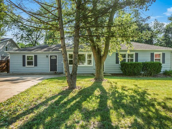 1315 Sutherland Avenue, Kalamazoo, MI 49006