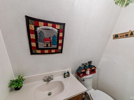 1627 Andy Jo Circle, South Lake Tahoe, CA 96150 Photo