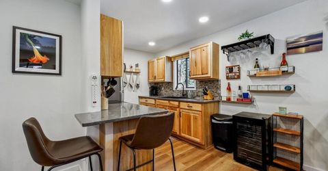 2026 15th Street, South Lake Tahoe, CA 96150 Photo