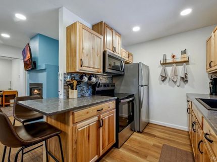 2026 15th Street, South Lake Tahoe, CA 96150 Photo