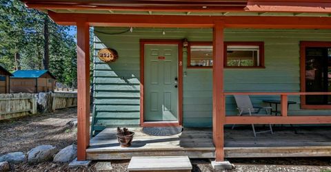 2026 15th Street, South Lake Tahoe, CA 96150 Photo