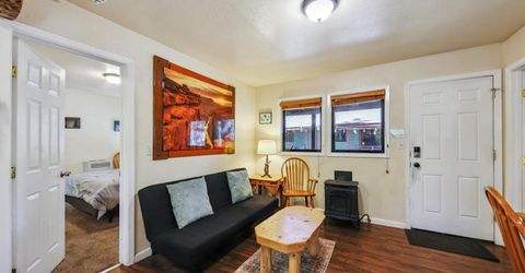 2026 15th Street, South Lake Tahoe, CA 96150 Photo
