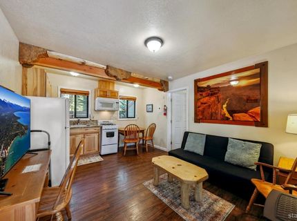 2026 15th Street, South Lake Tahoe, CA 96150 Photo