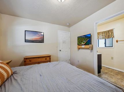 2026 15th Street, South Lake Tahoe, CA 96150 Photo
