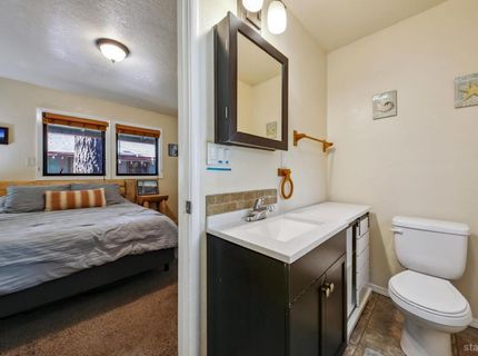 2026 15th Street, South Lake Tahoe, CA 96150 Photo