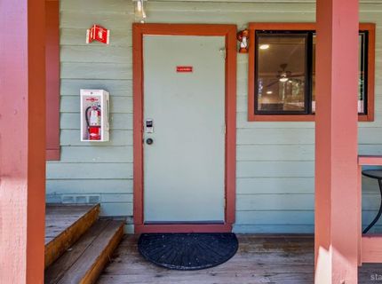 2026 15th Street, South Lake Tahoe, CA 96150 Photo