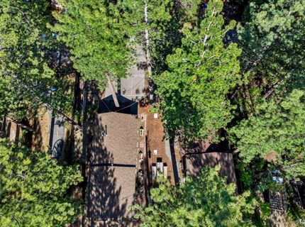 2026 15th Street, South Lake Tahoe, CA 96150 Photo