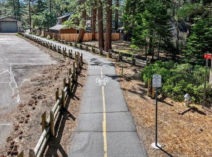 2026 15th Street, South Lake Tahoe, CA 96150 Photo