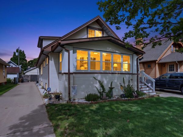 7546 14th Ave, Kenosha, WI 53143
