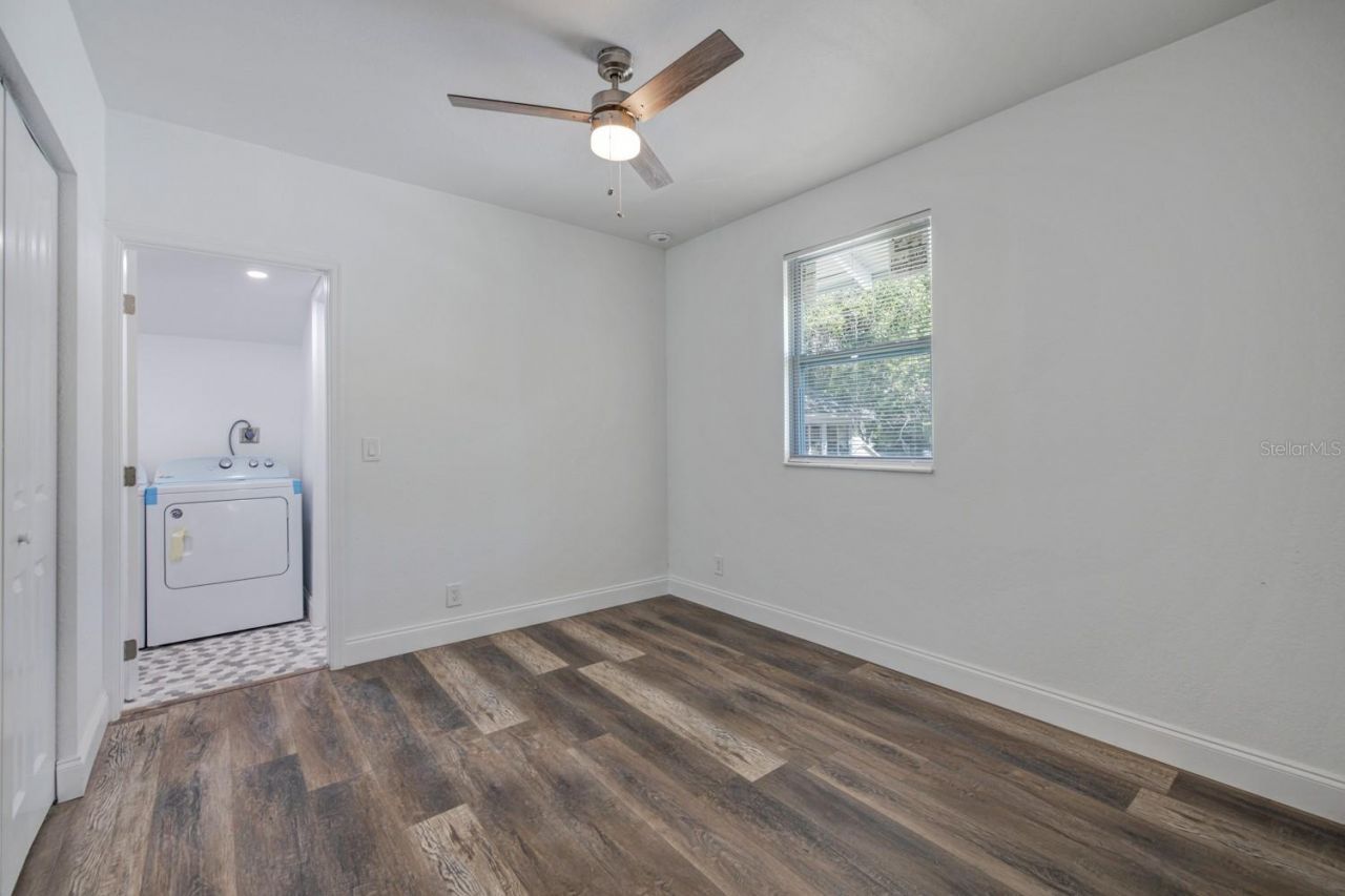 736 Jackson Street N, Unit 2, Saint Petersburg, FL 33705 Photo