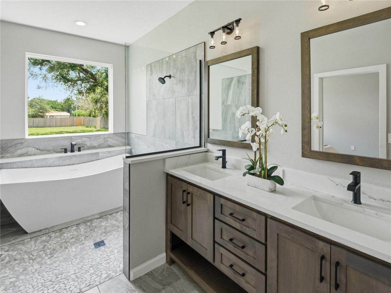 6465 Bay Shore Drive, Saint Cloud, FL 34771 Photo