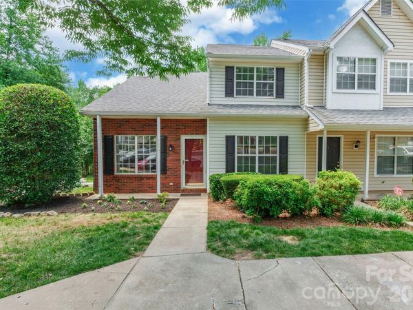 5840 Prescott Court, Charlotte, NC 28269
