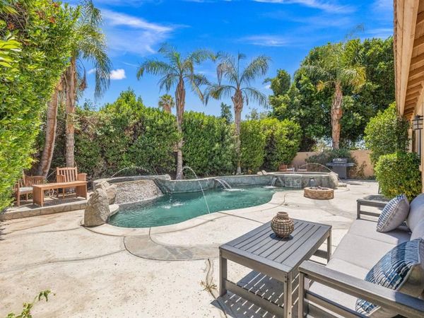 45460 Coldbrook Lane, La Quinta, CA 92253