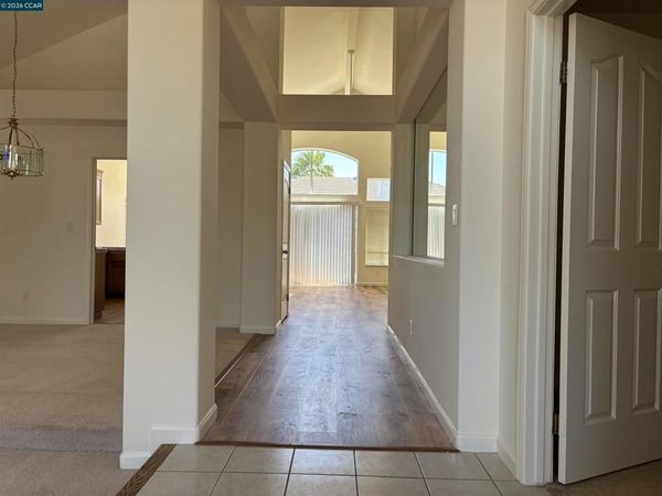 2120 Lynwood Way, Antioch, CA 94509