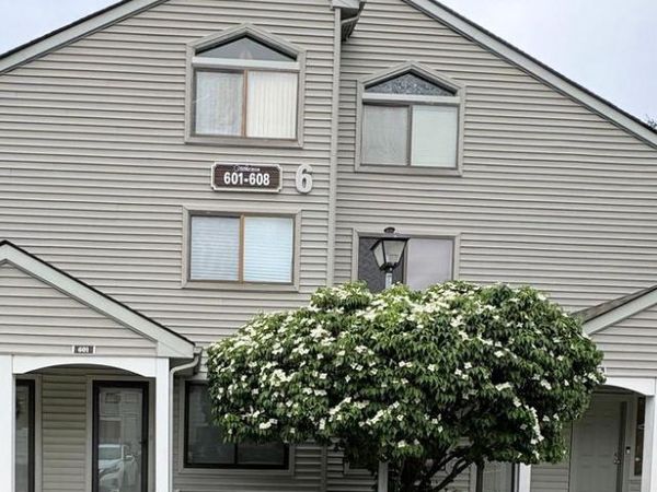 601 GREGORYS WAY , VOORHEES, NJ 08043