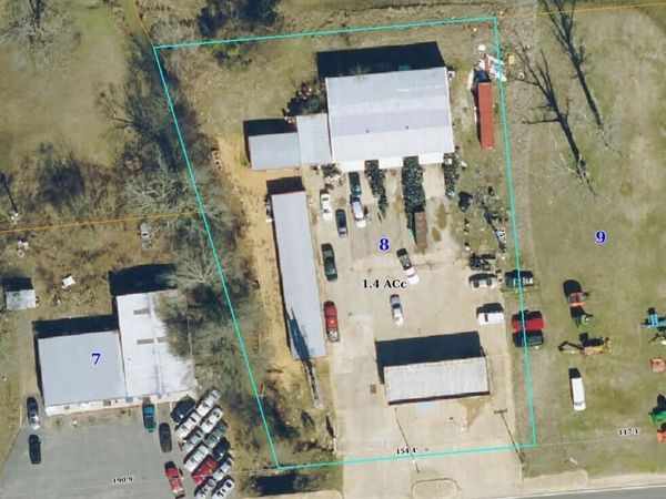 558 W Madison St., Houston, MS 38851