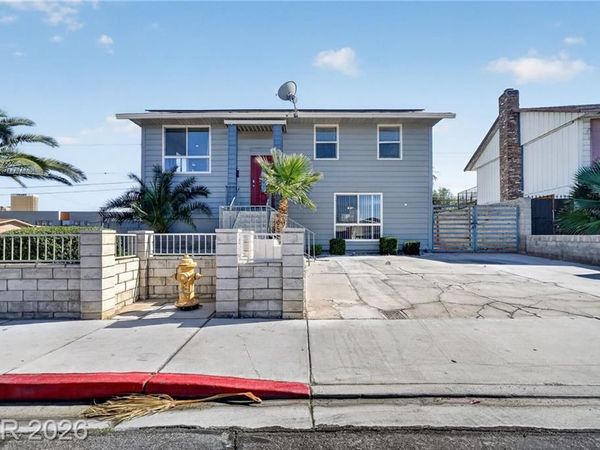3001 Merritt Avenue , Las Vegas, NV 89102