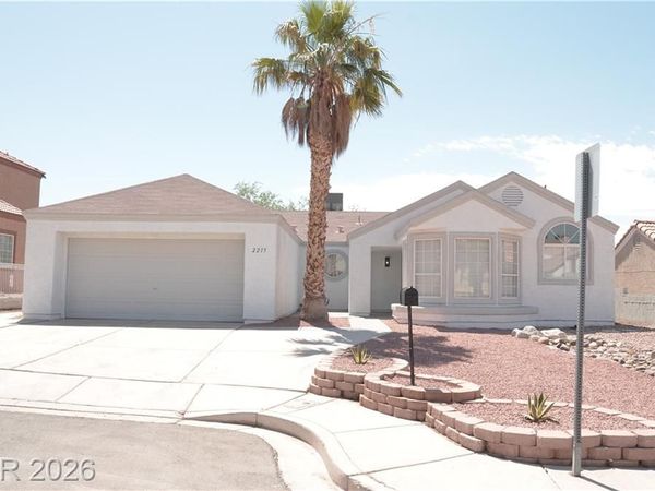 2215 Little River Court, Las Vegas, NV 89156