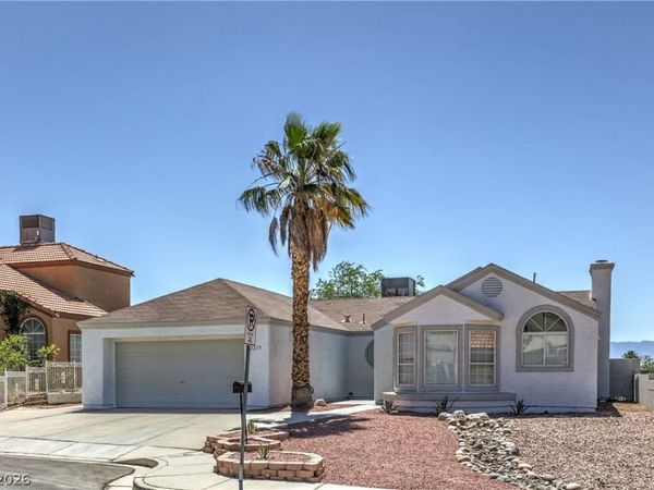 2215 Little River Court, Las Vegas, NV 89156