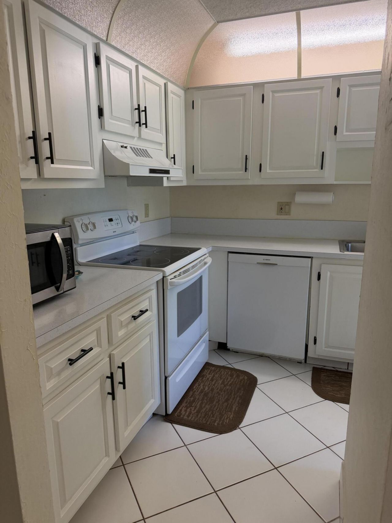 1360 NW 19th Terrace, Unit 101, Delray Beach, FL 33445 Photo