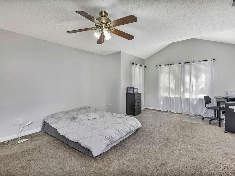 7960 Trinity Shore Circle, Liberty Township, OH 45044 Photo 16