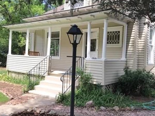 106 W Cheyenne Road, Colorado Springs, CO 80906