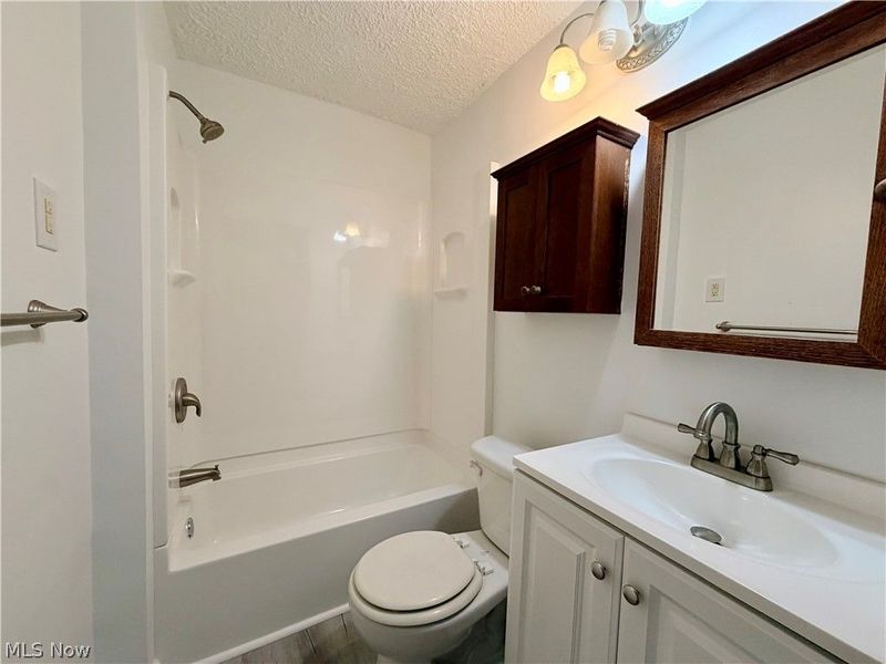 4254 Harrison Street, Bellaire, OH 43906 Photo 5