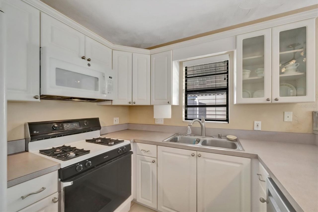 5630 13th Avenue N, Saint Petersburg, FL 33710 Photo