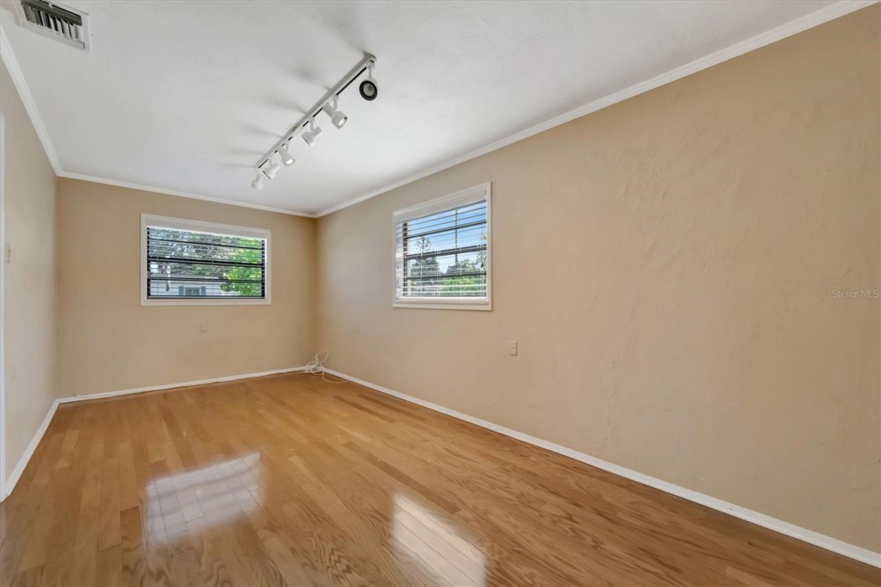5630 13th Avenue N, Saint Petersburg, FL 33710 Photo