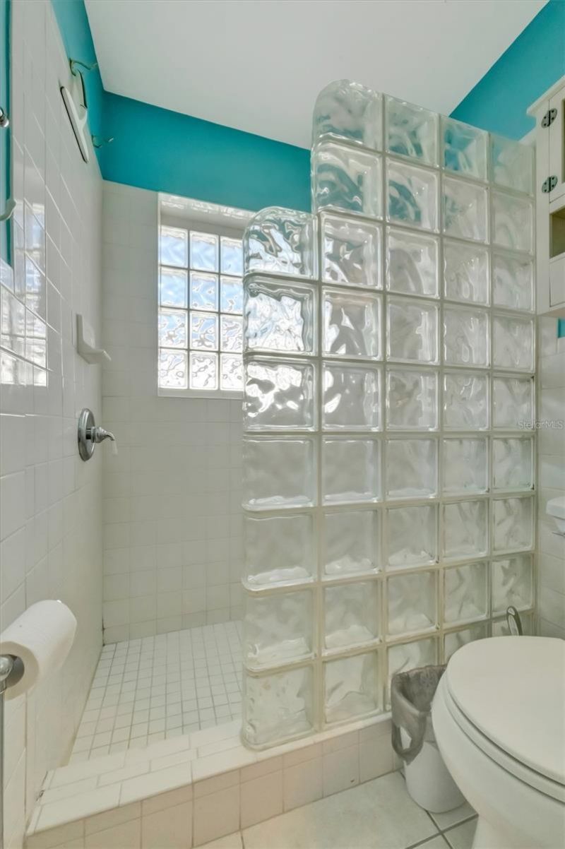 5630 13th Avenue N, Saint Petersburg, FL 33710 Photo