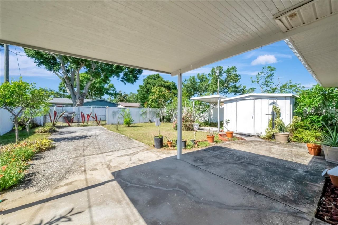 5630 13th Avenue N, Saint Petersburg, FL 33710 Photo