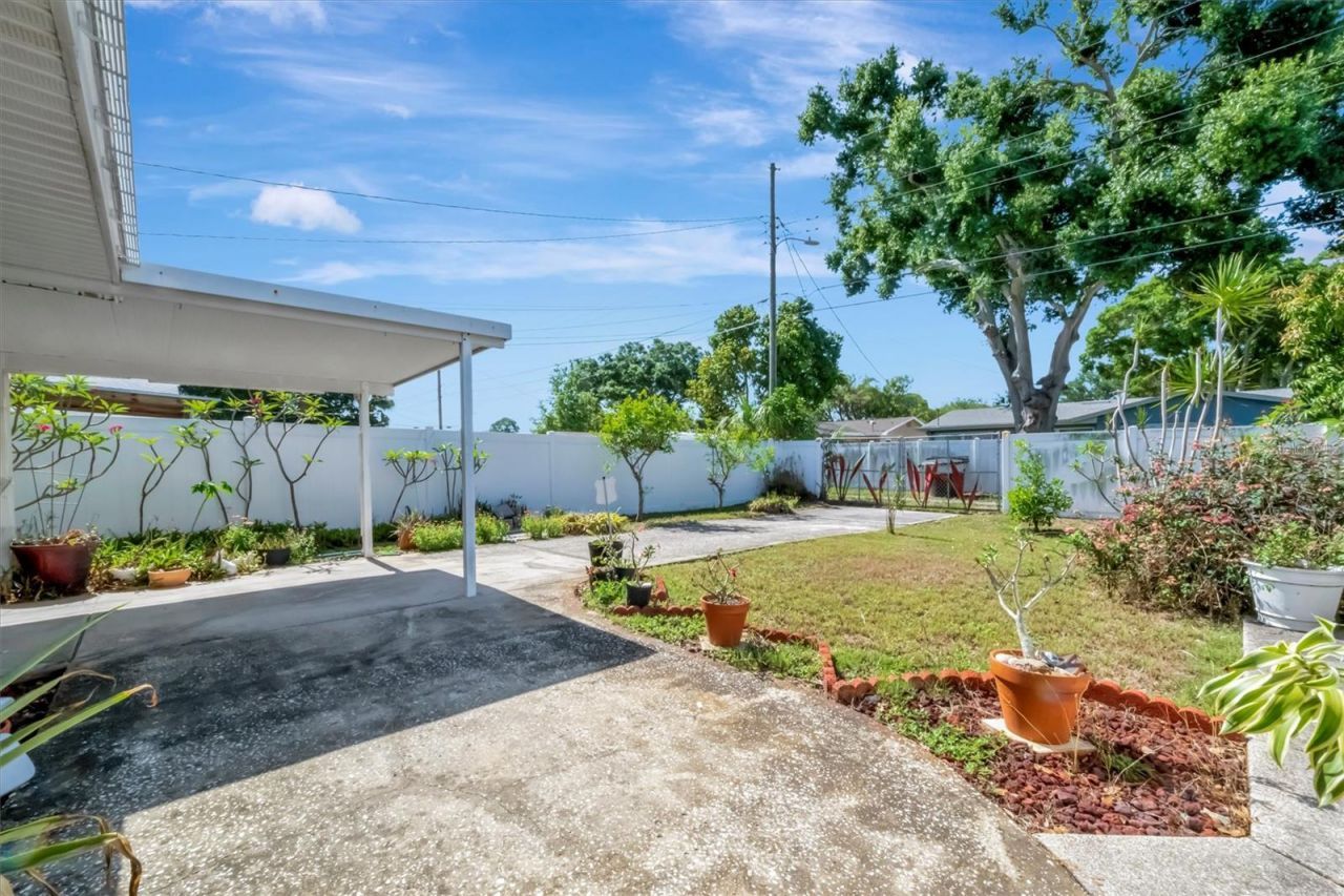 5630 13th Avenue N, Saint Petersburg, FL 33710 Photo