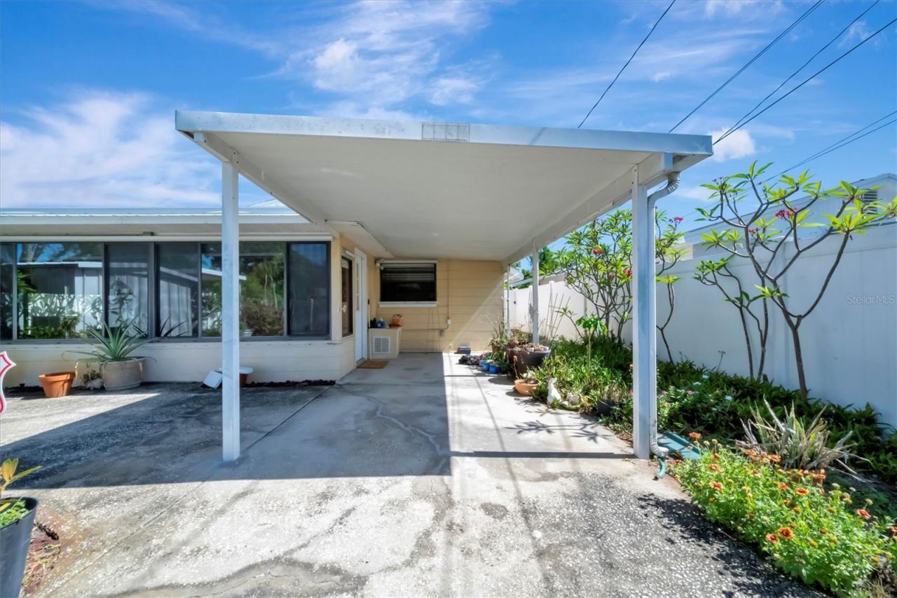 5630 13th Avenue N, Saint Petersburg, FL 33710 Photo