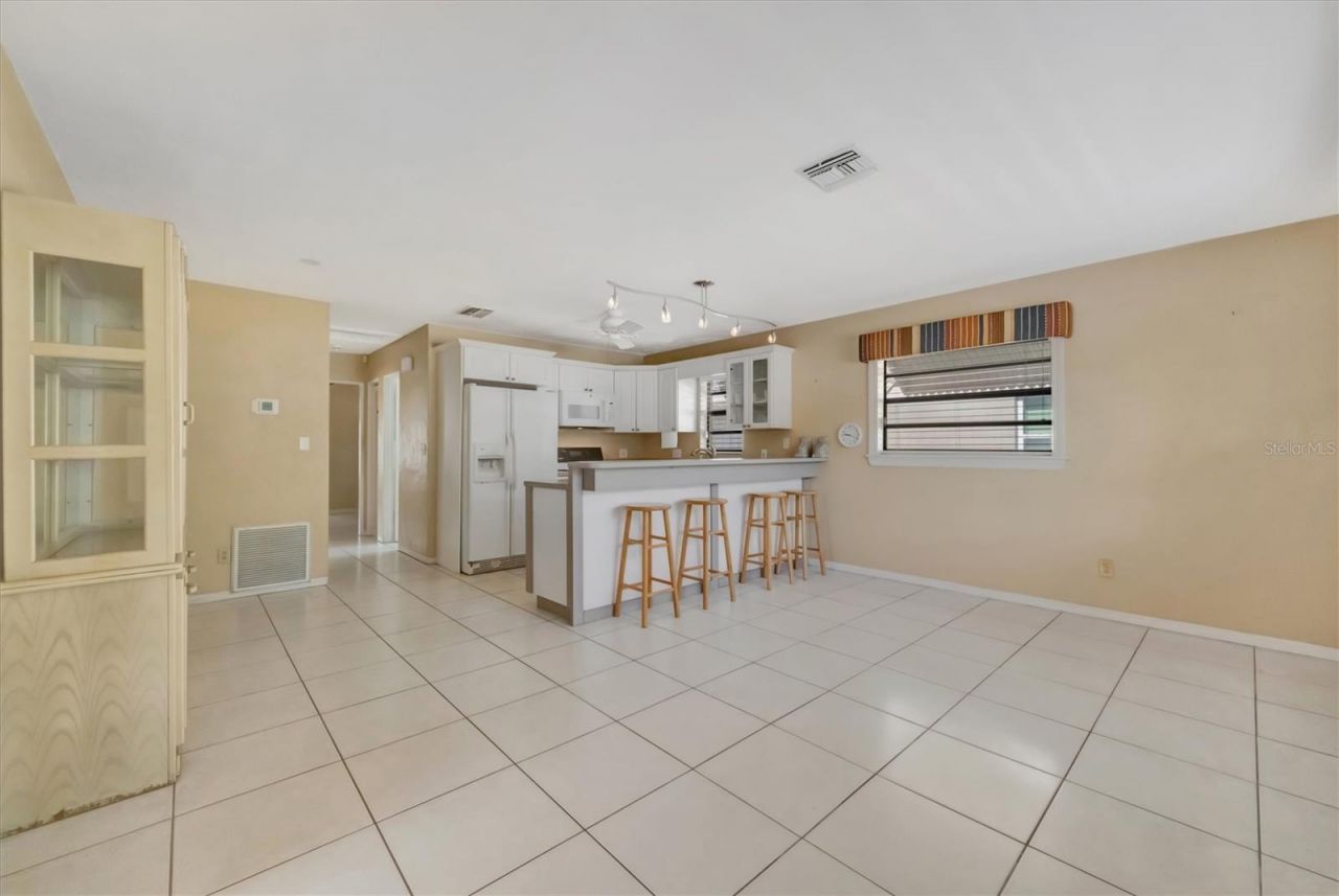 5630 13th Avenue N, Saint Petersburg, FL 33710 Photo