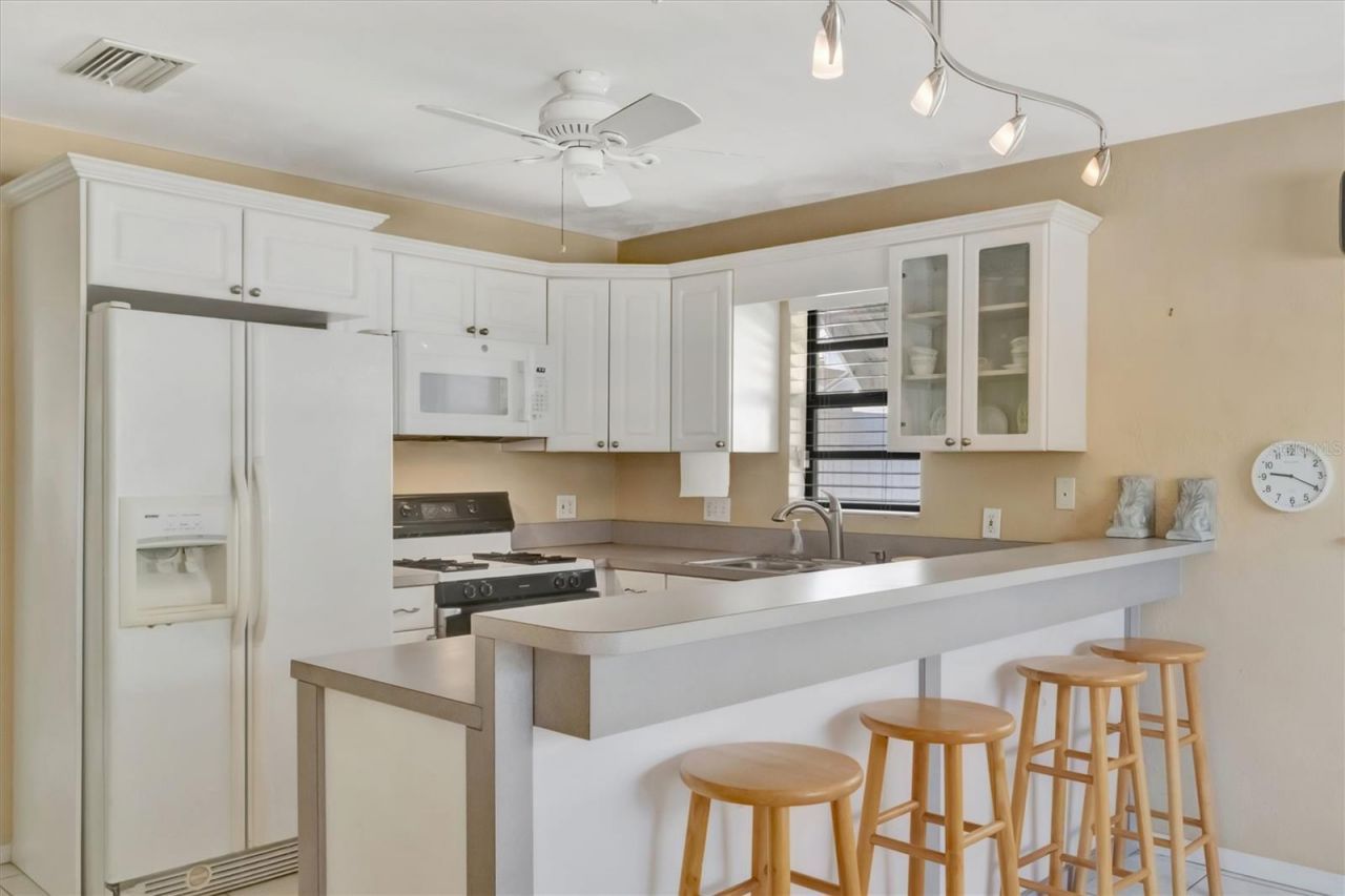 5630 13th Avenue N, Saint Petersburg, FL 33710 Photo